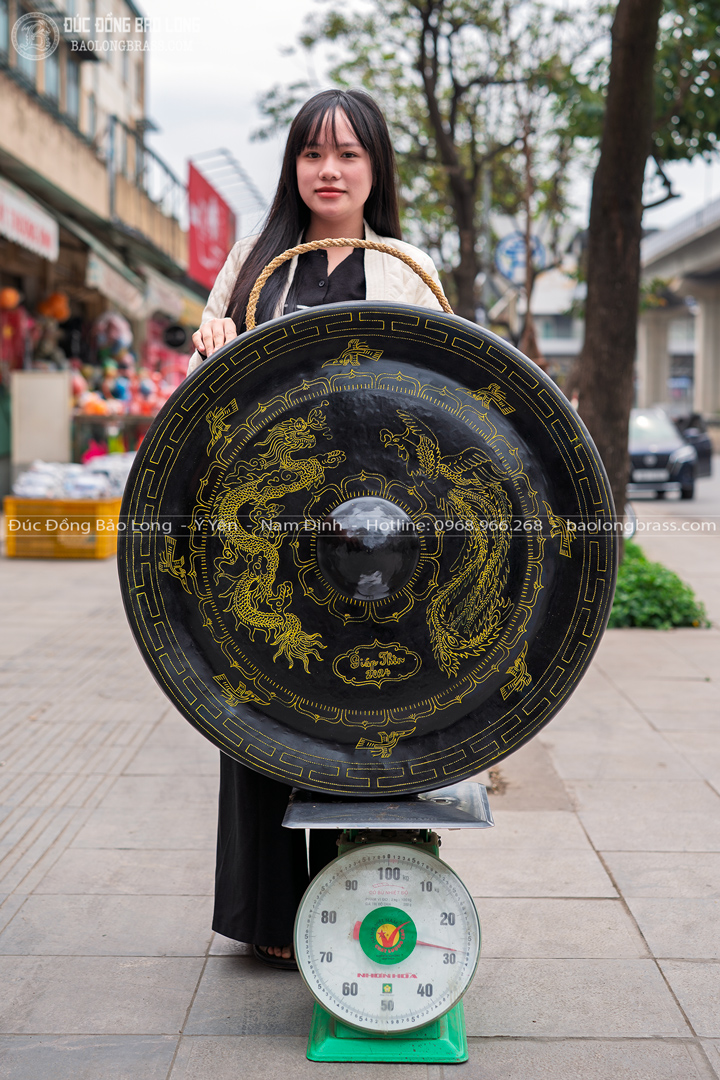 Chiêng đồng chạm hoa văn Rồng Phượng ĐK 80cm