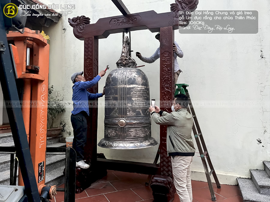 chuông đồng đại hồng chung nặng 1060kg cho nhà chùa thiên phúc
