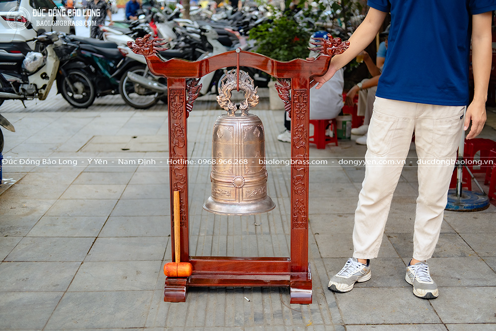 Chuông Đồng Giá Treo Gỗ Lim Nặng 22Kg