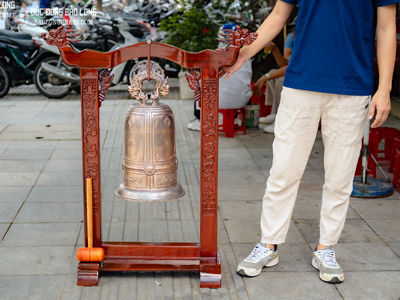 Chuông Đồng Giá Treo Gỗ Lim Nặng 22Kg