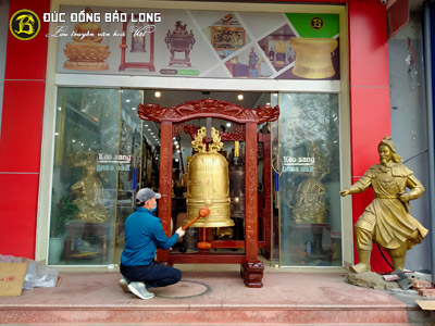 Chuông Đồng 249Kg Cho Điện Thờ Phật Mẫu, TX Cái Lậy