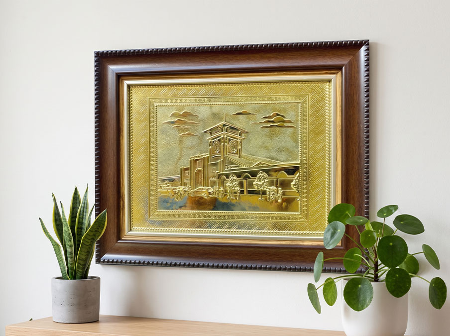 Tranh Chợ Bến Thành Bằng Đồng Khổ 28cm x 34cm