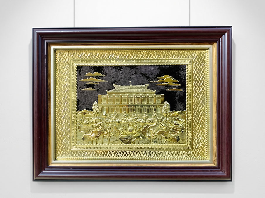 Quà Tặng Tranh Bến Nhà Rồng Bằng Đồng Khổ 28cm x 34cm
