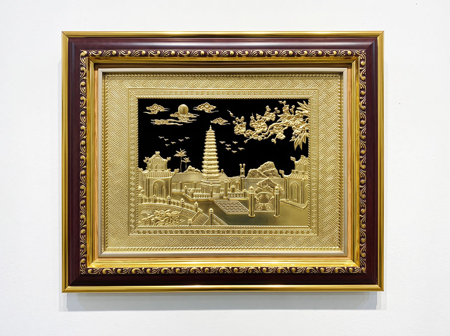 Tranh tháp Phổ Minh bằng đồng vàng khổ 28cm x 34cm