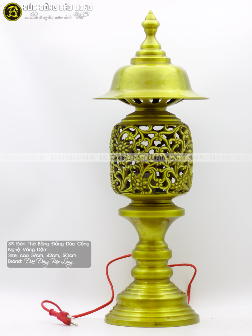 Đèn Thờ Bằng Đồng Đúc Công Nghệ Vàng Đậm 3 đèn thờ bằng đồng đúc công nghệ vàng đậm