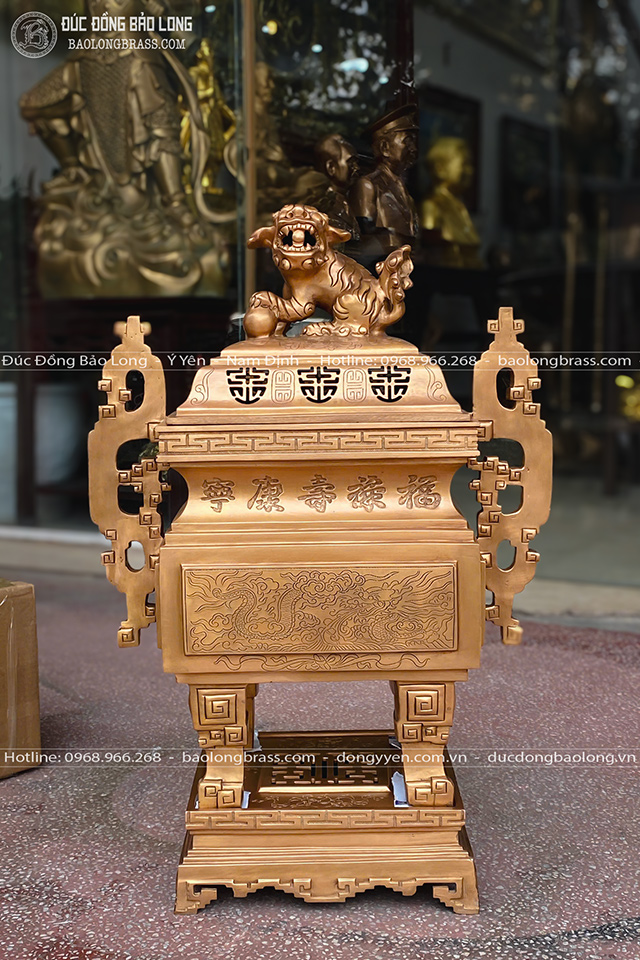 Đỉnh Đồng Vuông Tai Chiên Chạm Rồng Phượng Bằng Đồng Đỏ Màu Trầm Cổ Cao 60Cm