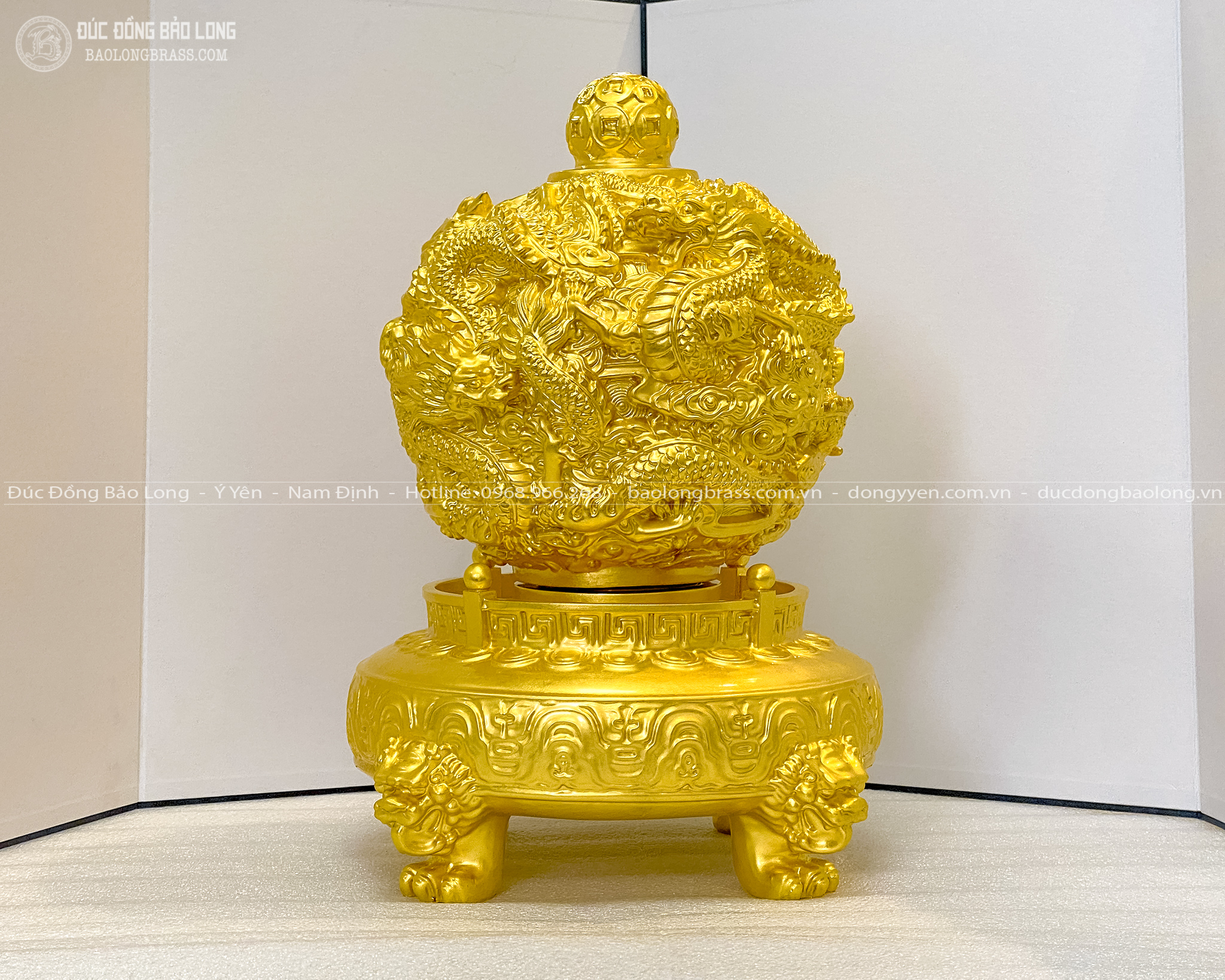 Quả Cầu Ngũ Long Bằng Đồng Dát Vàng 9999