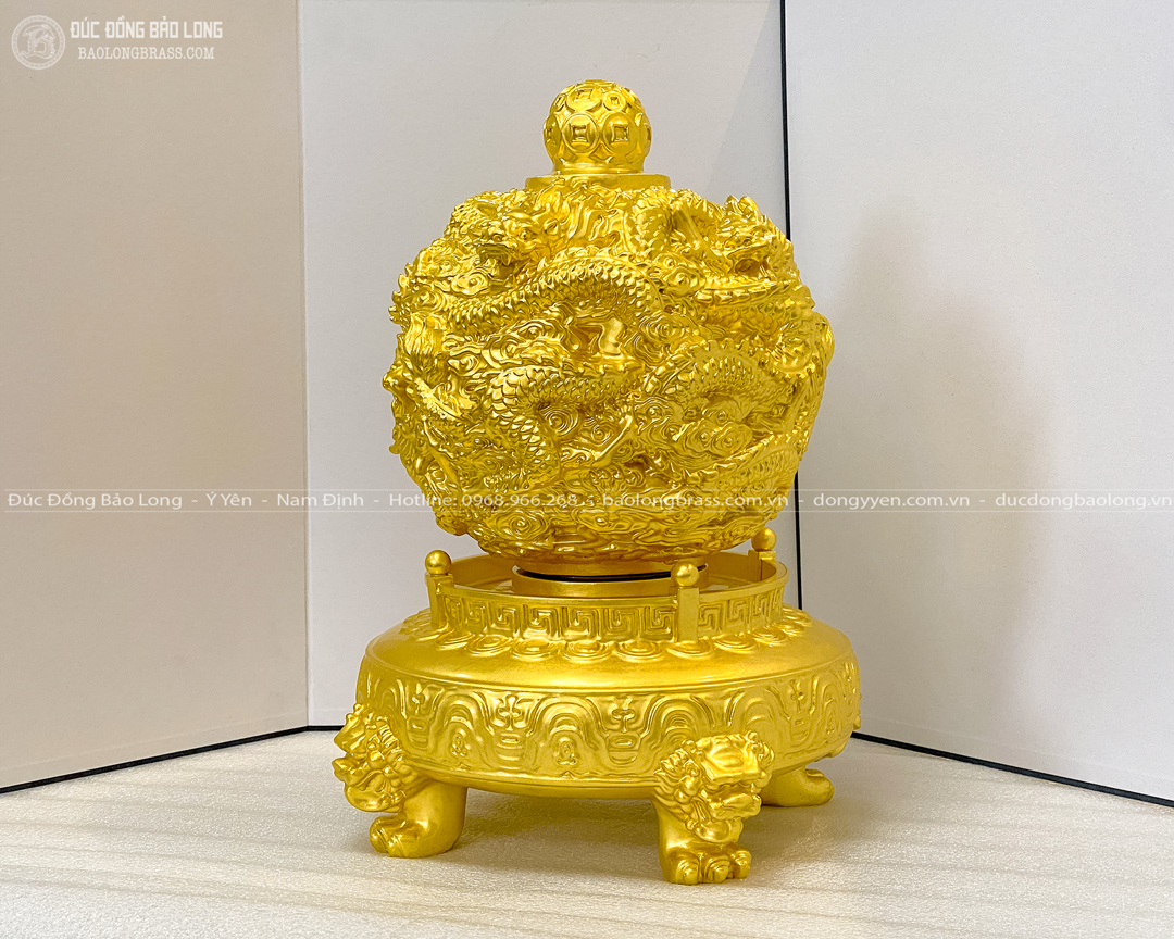 Quả Cầu Ngũ Long bằng đồng dát vàng 9999 cao 35cm