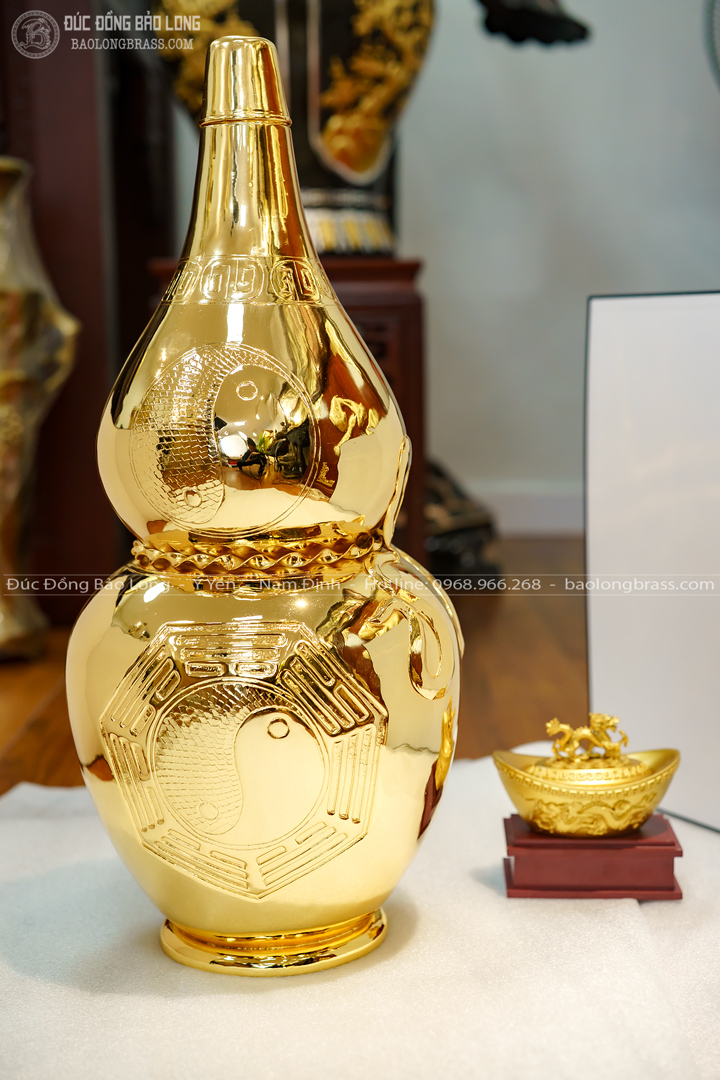 Hồ Lô Bát Quát Phong Thủy Bằng Đồng Mạ Vàng 24K Cao 57Cm