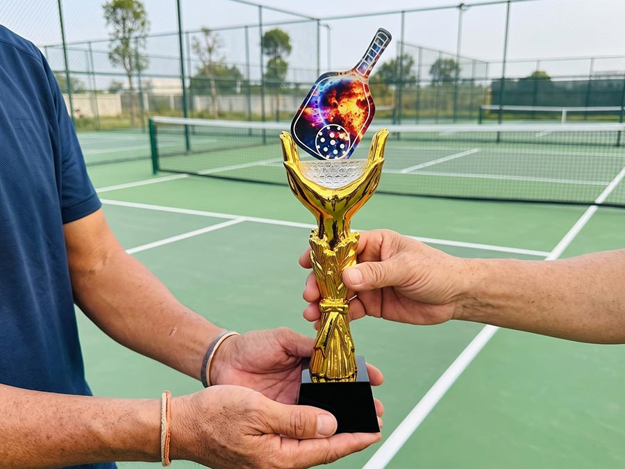 Cúp pickleball M10