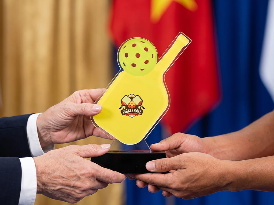 Kỷ Niệm Chương Pha Lê Pickleball Cao 21cm
