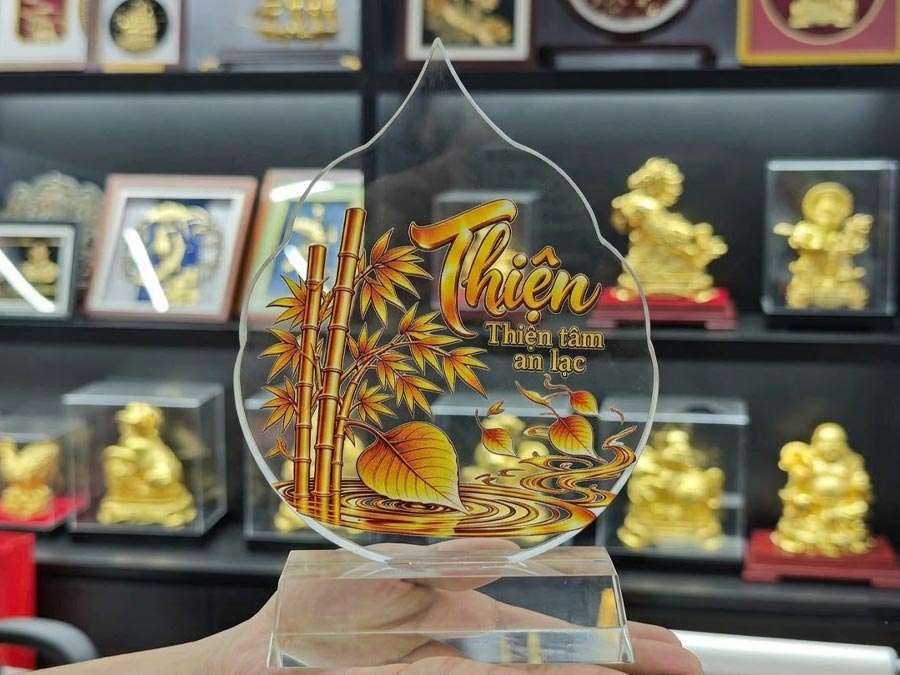 Quà Tặng Lá Bồ Đề Pha Lê KT 14cm x 20.5cm