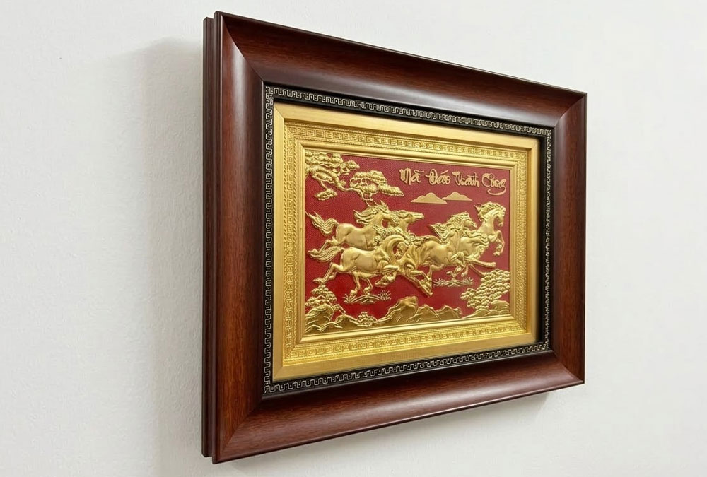 Tranh Mã Đáo Thành Công Bằng Đồng Dát Vàng Khổ 28cm x 35cm