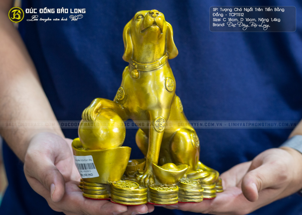 tượng chó ngồi trên tiền bằng đồng cao 18cm