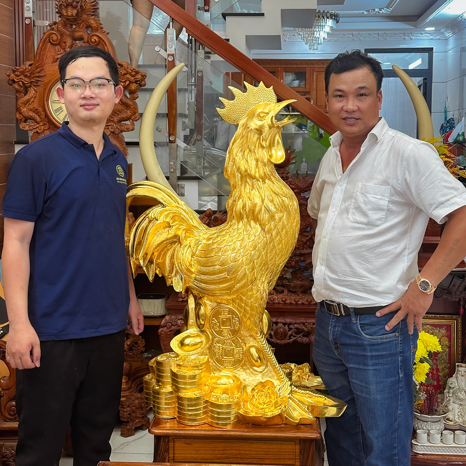 Tượng Gà Trống Bằng Đồng Đỏ Dát Vàng 24K Cao 1m