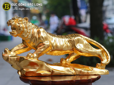 Tượng Hổ Bằng Đồng Dài 43cm Dát Vàng 9999
