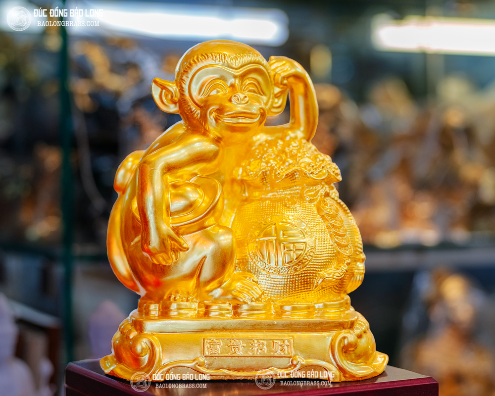 tượng khỉ ôm hũ vàng bằng đồng cao 27cm dát vàng 9999