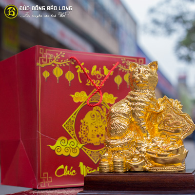 Tượng Mèo Tài Lộc Bằng Đồng Vàng Dát Vàng 9999 Cao 20cm