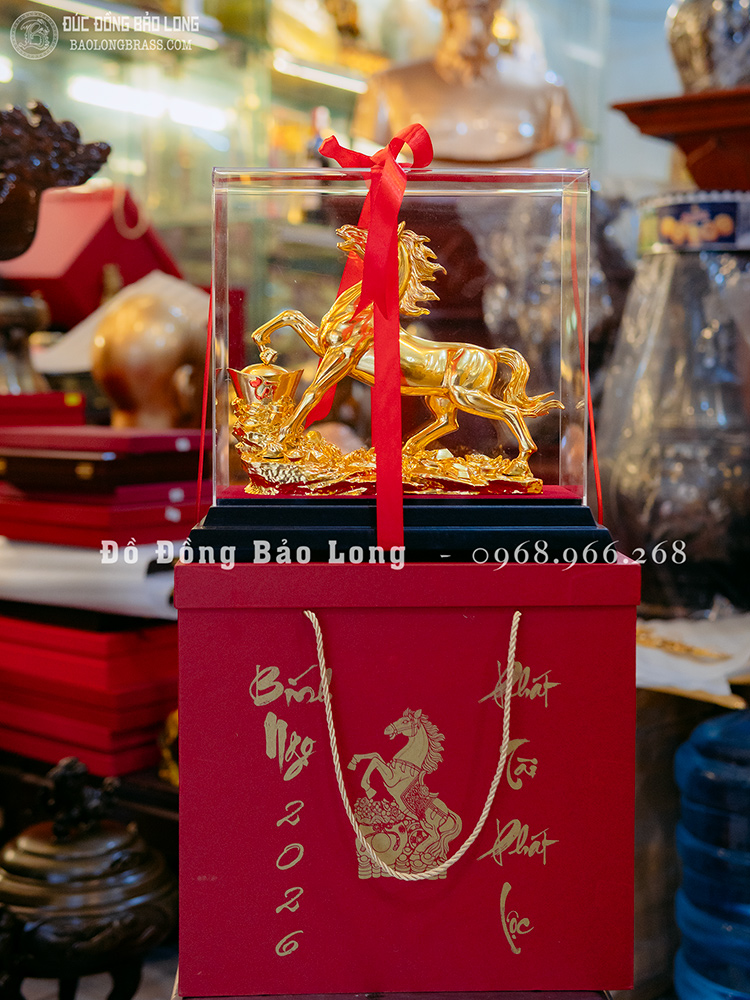 Linh Vật Ngựa Phong Thủy Bằng Đồng Đứng Trên Thỏi Vàng Dát Vàng Cao 23Cm