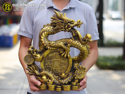 Tượng Rồng Cuộn Tiền Bằng Đồng Vàng Cao 40cm
