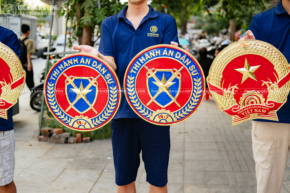 Logo Thi Hành Án, Quốc Huy bằng đồng ĐK 40cm
