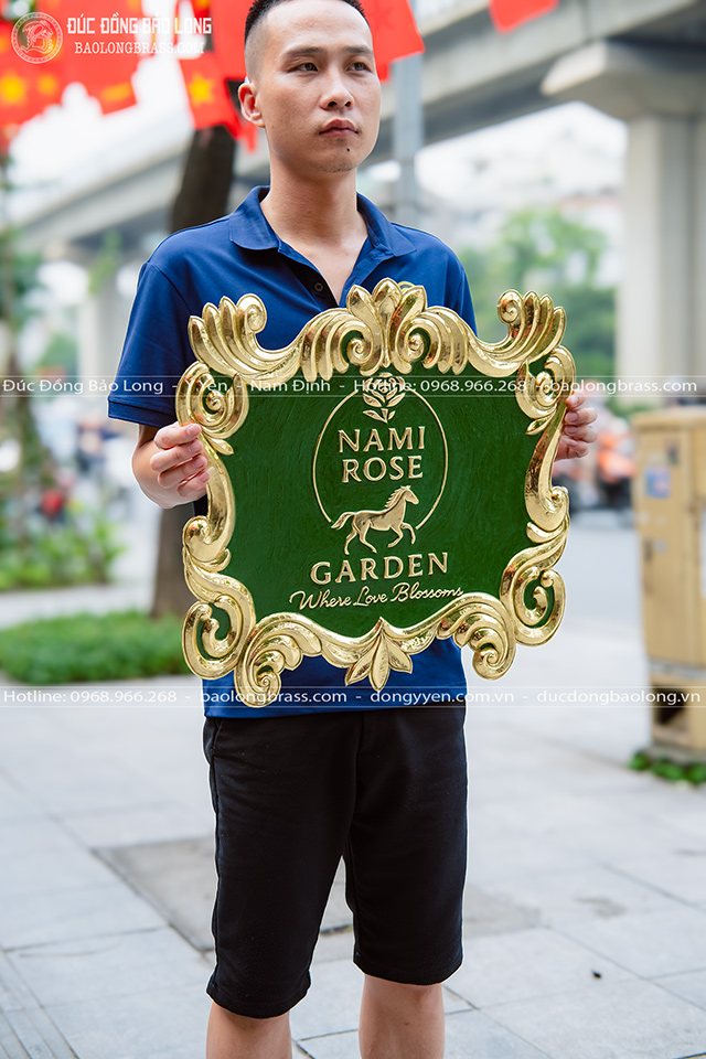 Biển Hiệu Bằng Đồng Kích Thước 50Cm