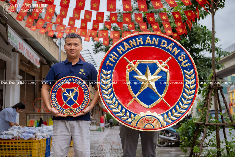 Nhận chế tác logo thi hành án dân sự bằng đồng theo yêu cầu