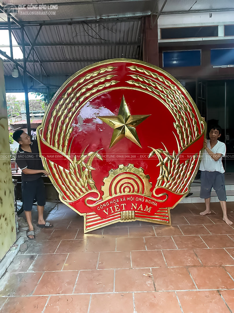 quốc huy việt nam bằng đồng