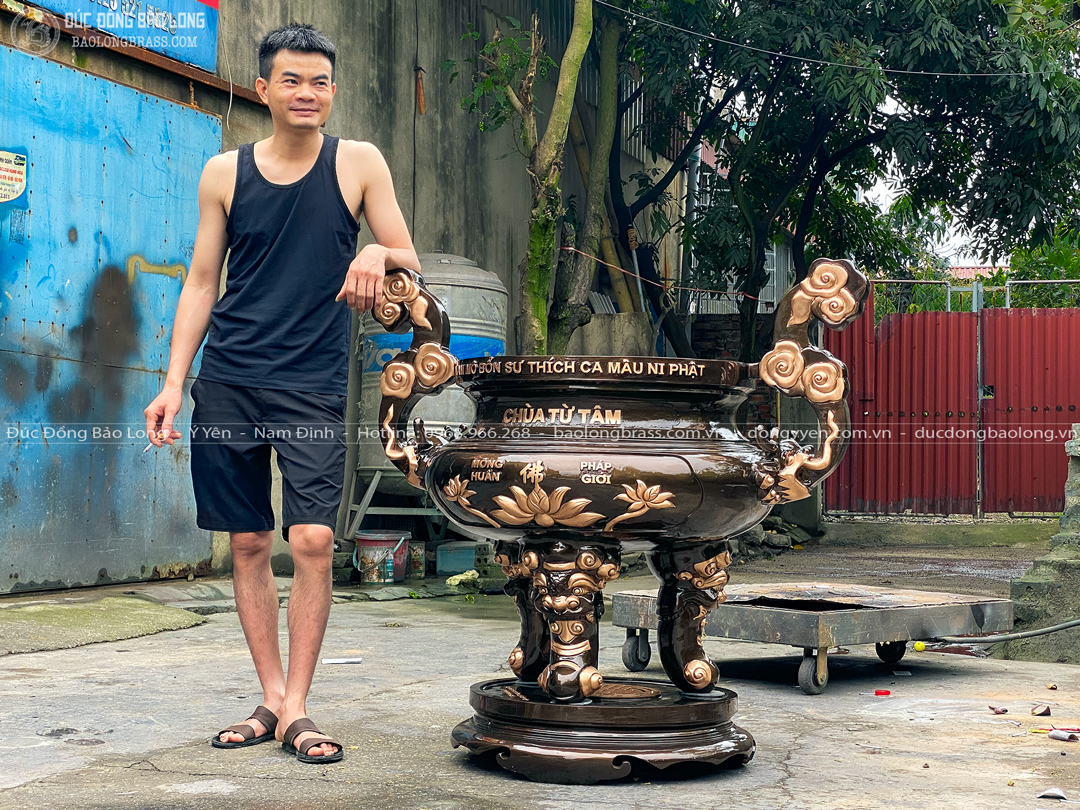 lư hương hoa sen bằng đồng đỏ cao 1m07