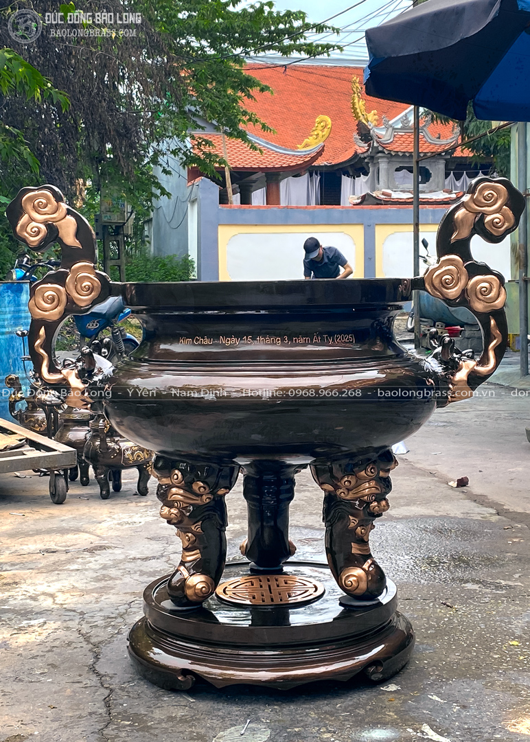 lư hương hoa sen bằng đồng đỏ cao 1m07