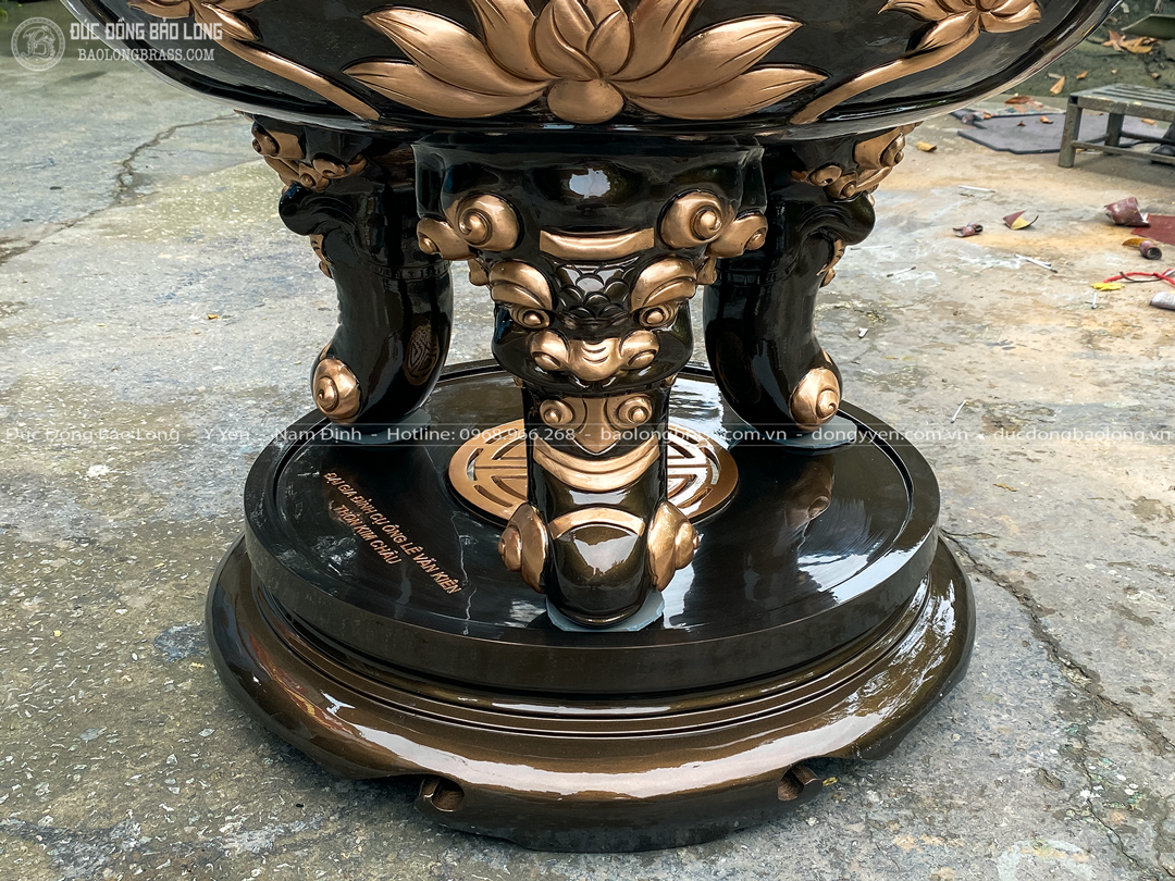 lư hương hoa sen bằng đồng đỏ cao 1m07