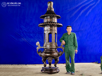 Lư Hương Đồng Có Mái Che Bằng Đồng Đỏ Cao 2m5