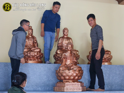 Bàn giao 10 pho tượng Phật cho chùa Ngọc Lâm tại Quảng Ninh