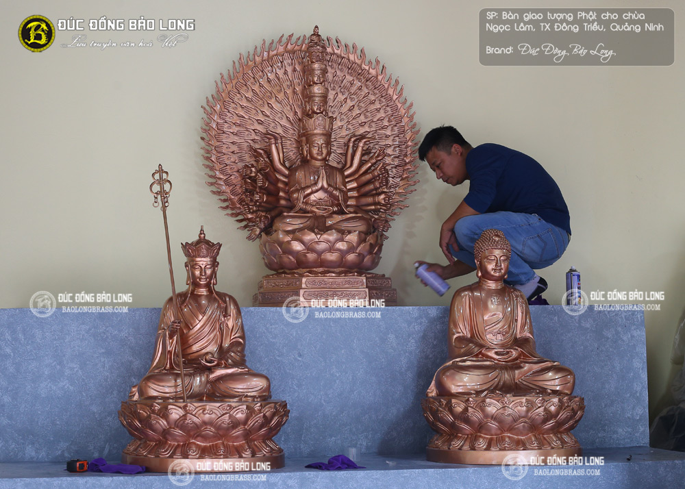 bàn giao bộ tượng Phật bằng đồng đỏ