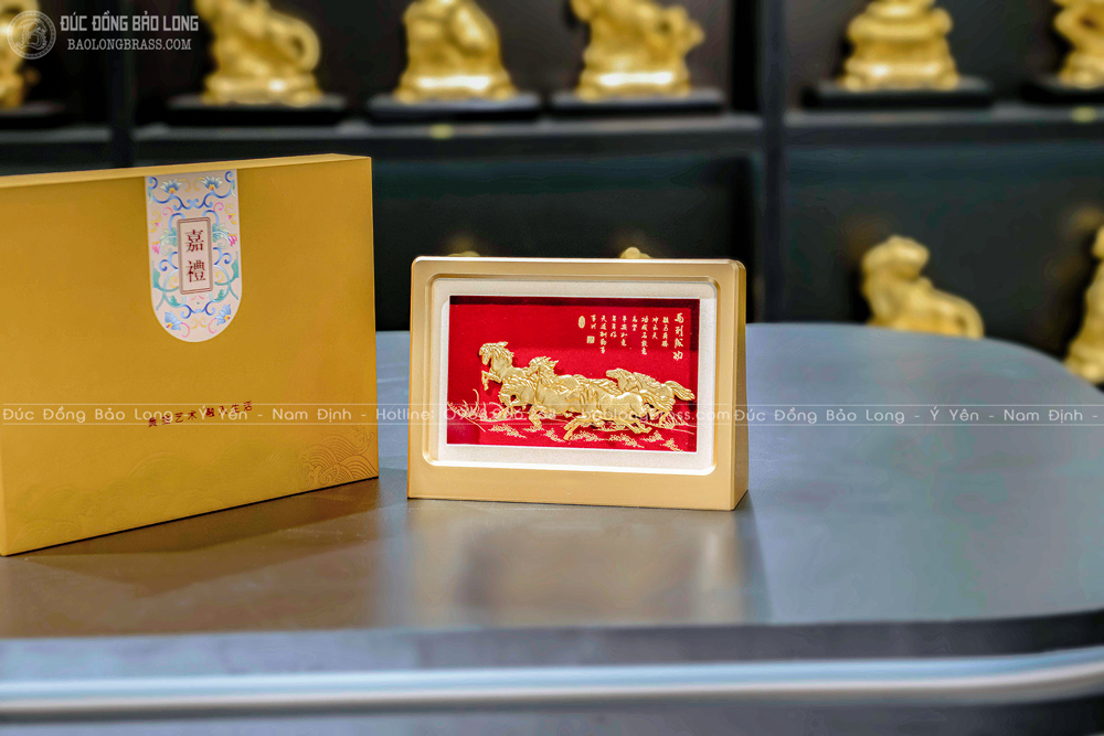 Tranh Mã Đáo Thành Công Dát Vàng 24K 16cm x 12cm