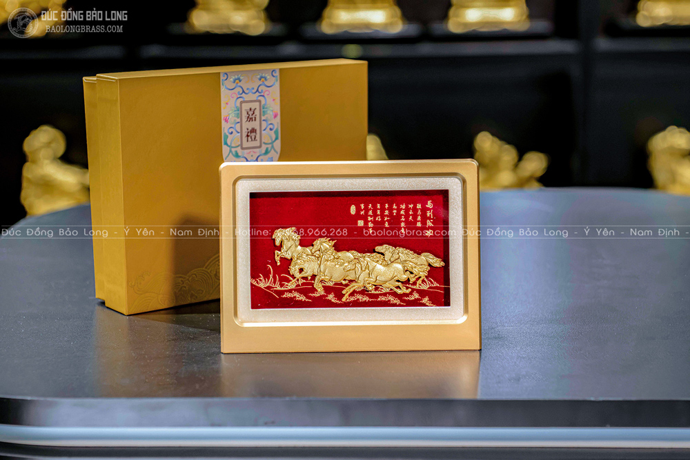 Tranh Mã Đáo Thành Công Dát Vàng 24K 16cm x 12cm