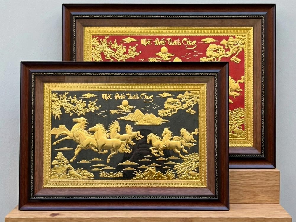 Tranh Mã Đáo Thành Công Bằng Đồng Dát Vàng Khổ 50cm x 70cm