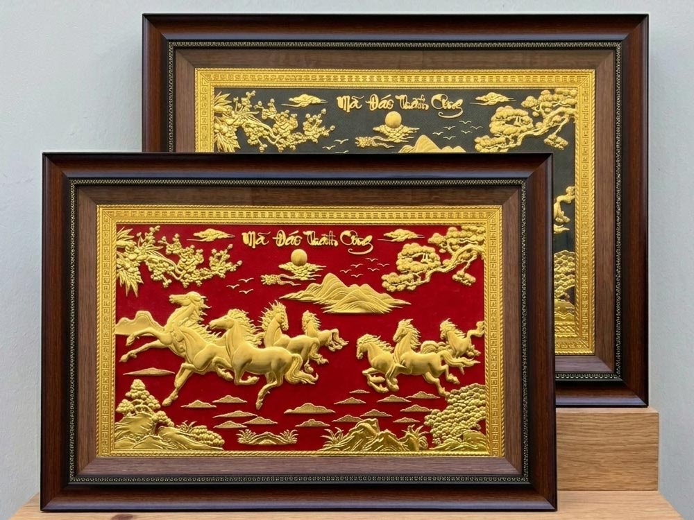 Tranh Mã Đáo Thành Công Bằng Đồng Dát Vàng Khổ 50cm x 70cm