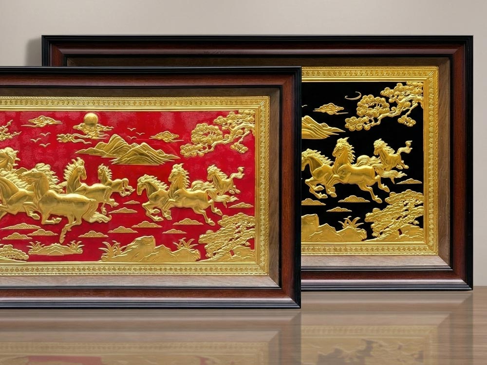 Tranh Mã Đáo Thành Công Bằng Đồng Dát Vàng Khổ 40cm x 70cm và 61cm x 1m07