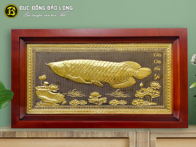 Tranh Cá Rồng Bằng Đồng Khổ 38cm x 54cm, Nền Cổ