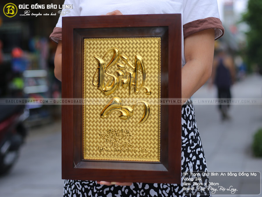 tranh chữ bình an bằng đồng mạ vàng 24k khổ 28cmx38cm