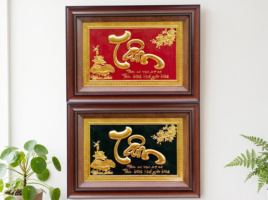 Tranh chữ tâm mai sen bằng đồng dát vàng khổ ngang 40cm x 55cm