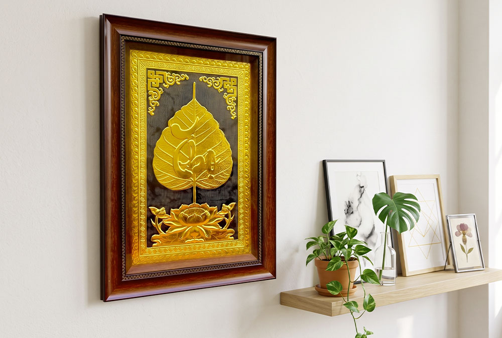 Tranh Lá Đề Chữ Thọ Bằng Đồng Dát Vàng Khổ Dọc 40cm x 55cm
