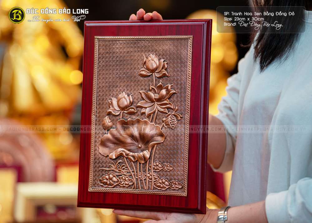 tranh Hoa Sen để bàn bằng đồng khổ 23cm x 30cm