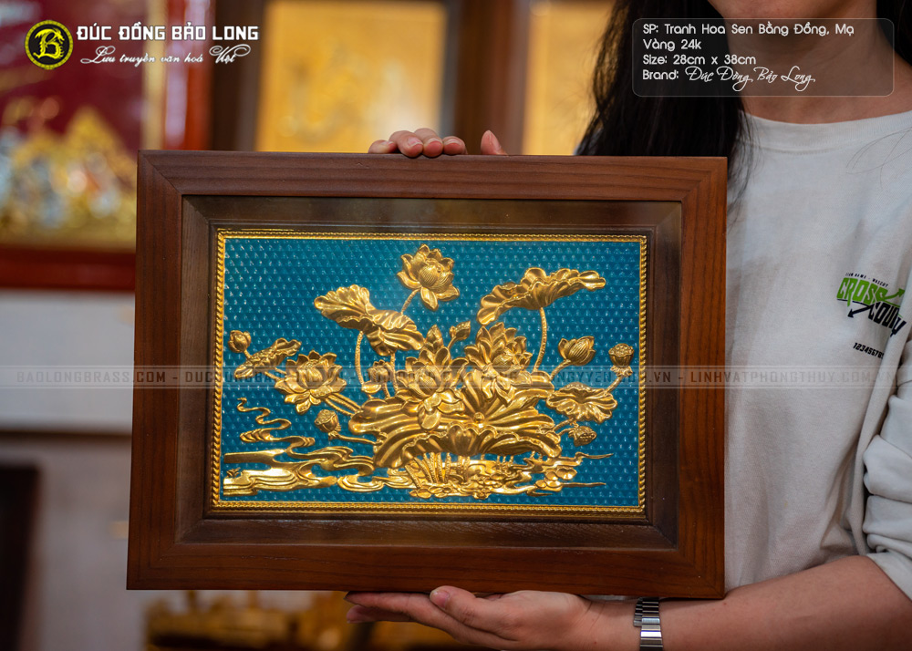 tranh Hoa Sen Mạ vàng 28cm khung gỗ