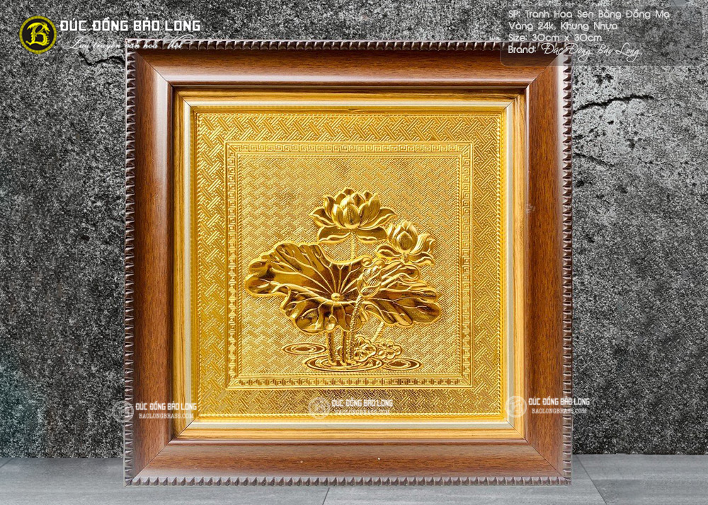 Tranh Hoa Sen Bằng Đồng Mạ Vàng 24k Khung Nhựa Khổ Vuông 30cm - Mẫu 01