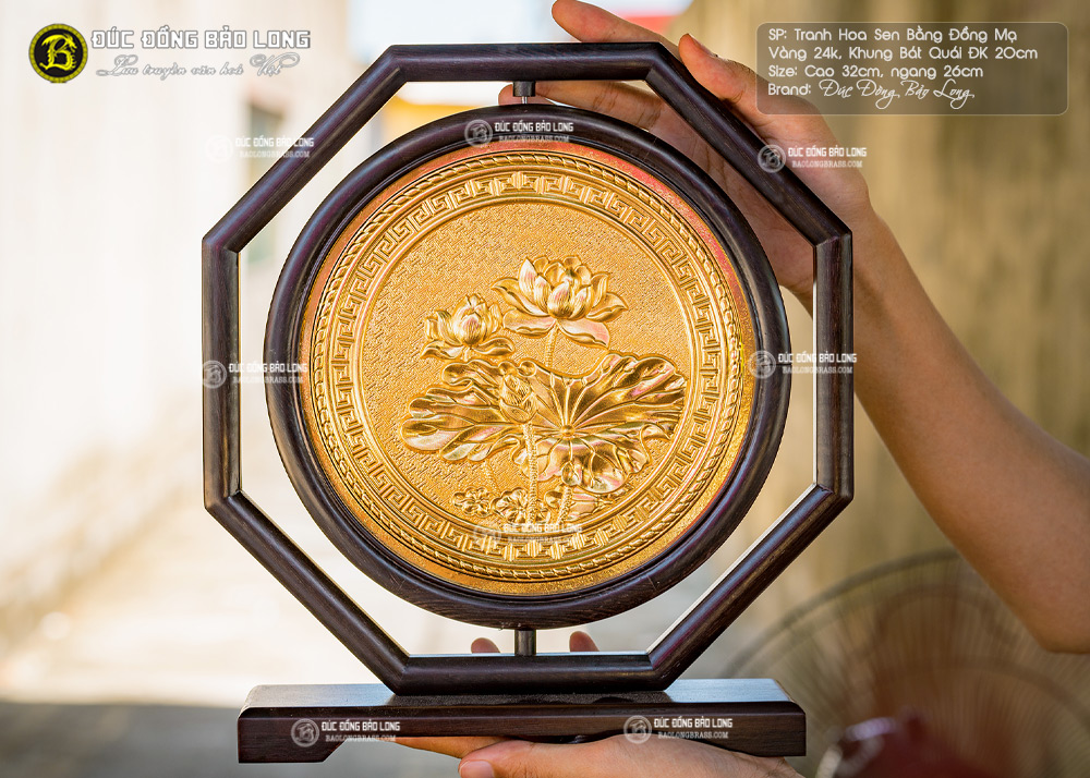 tranh Hoa Sen để bàn Mạ vàng Đk 20cm khung bát giác
