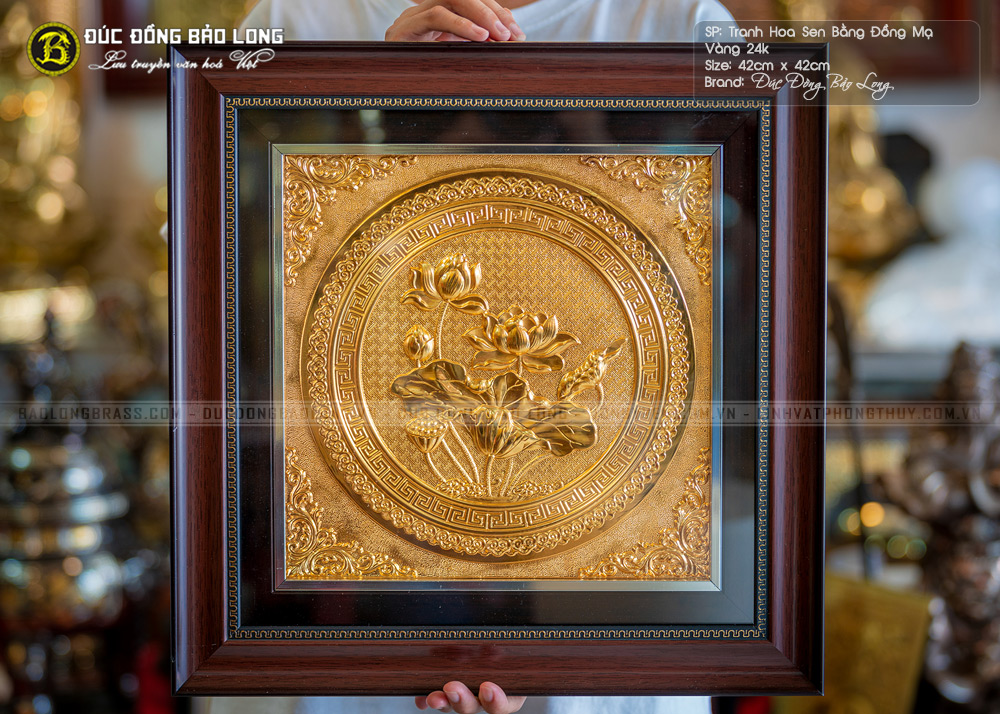 tranh Hoa Sen bằng đồng Mạ vàng khổ vuông 42cm