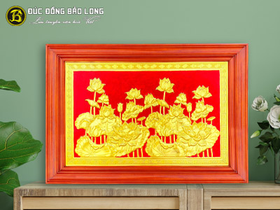 Tranh Đồng Hoa Sen 61cm x 88cm Mạ Vàng 24k Nền Đỏ