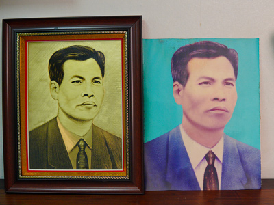 Tranh Khắc Đồng Chân Dung Ông Bà Khổ 37cm x 45cm